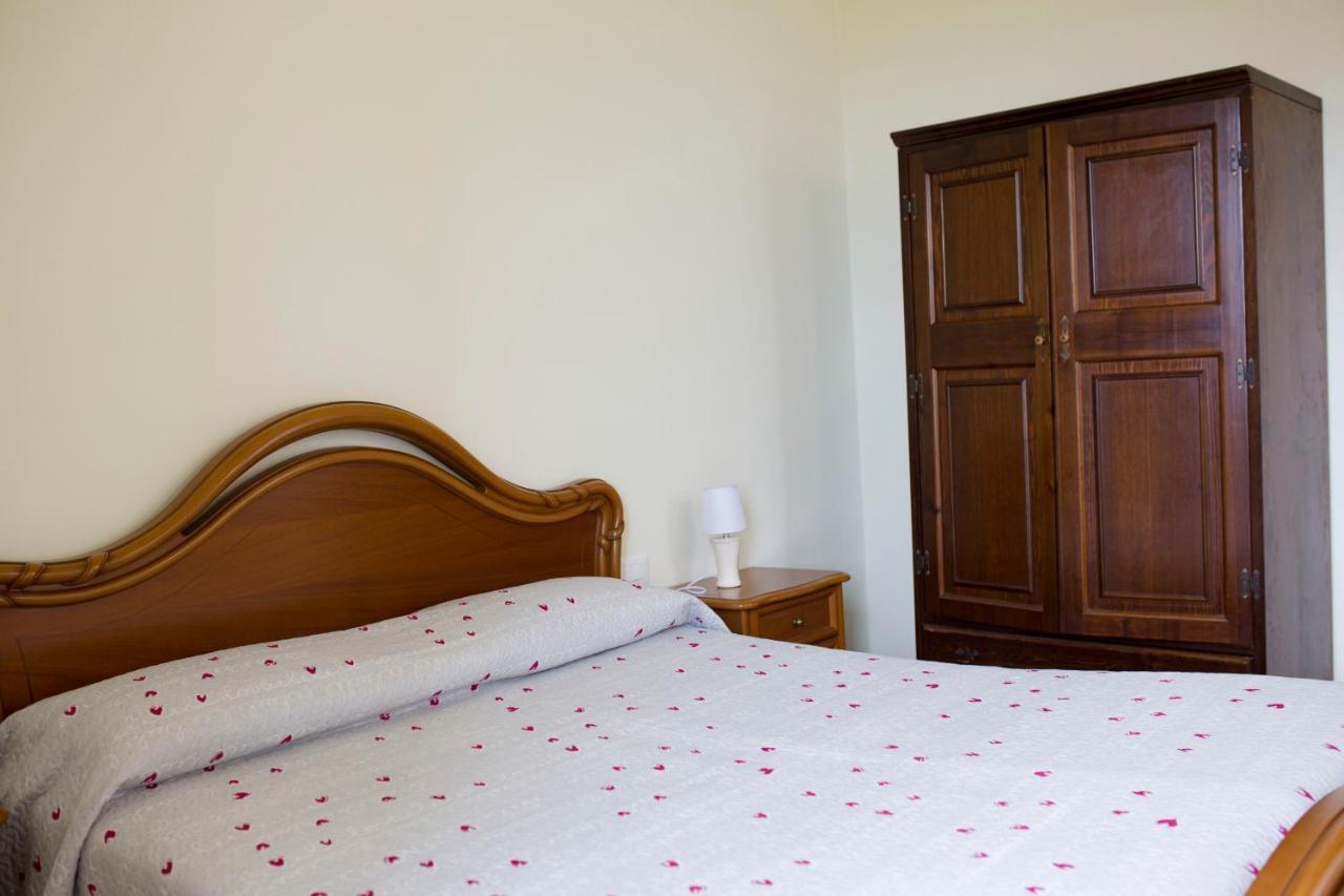 Casa Vacanze Tra Le Mura Леванто Екстериор снимка