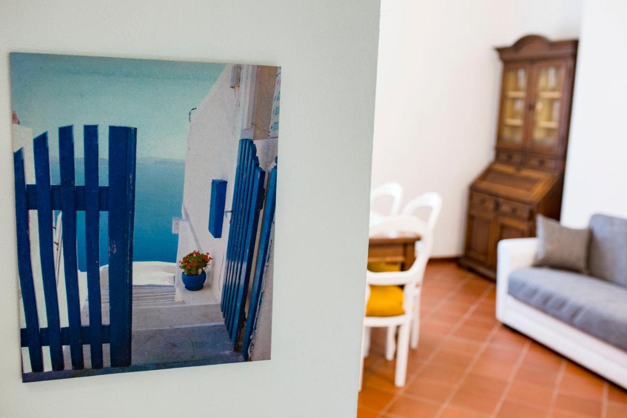 Casa Vacanze Tra Le Mura Леванто Екстериор снимка