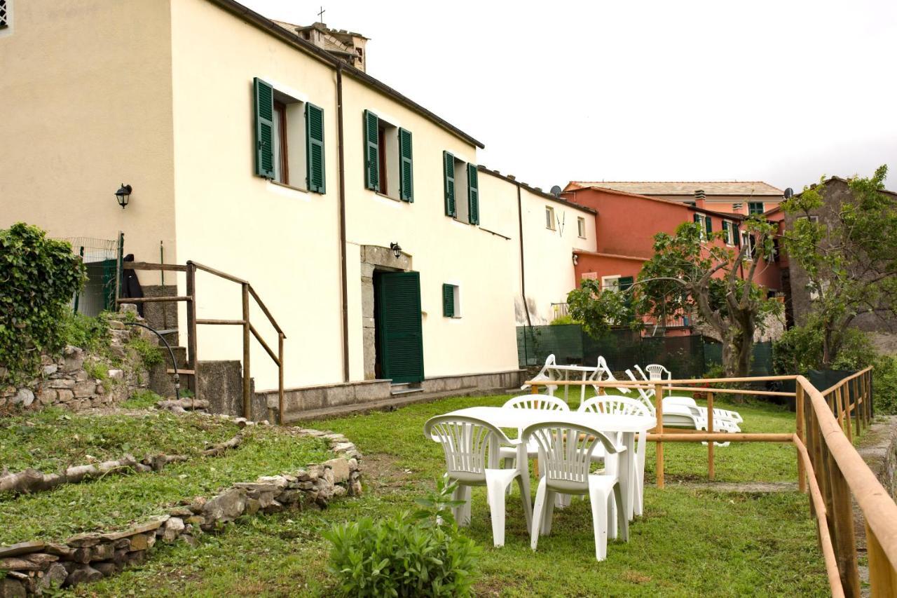Casa Vacanze Tra Le Mura Леванто Екстериор снимка